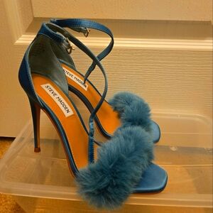 Steve Madden Teal Pumps 7M Satin and Faux Fur